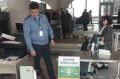 38 кг икры сверх лимита пытались провезти пассажиры в аэропорту