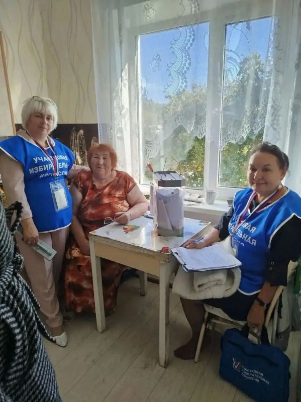 На Камчатке проходит голосование на дому На Камчатке проходит голосование на дому