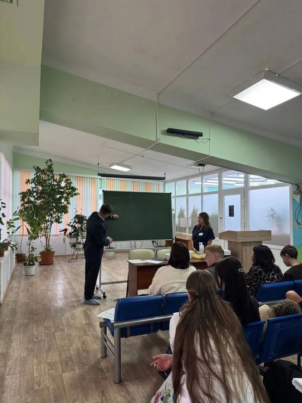 В Камчатской краевой детской больнице состоялся мастеркласс по установке и эксплуатации инсулиновых помп — в рамках оказания высокотехнологичной медицинской помощи пациентам с сахарным диабетом В Камчатской краевой детской больнице состоялся мастеркласс по установке и эксплуатации инсулиновых помп — в рамках оказания высокотехнологичной медицинской помощи пациентам с сахарным диабетом