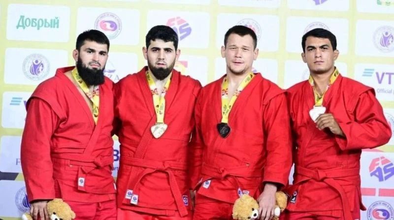Камчатский самбист Гасан Хархачаев завоевал золото Кубка мира