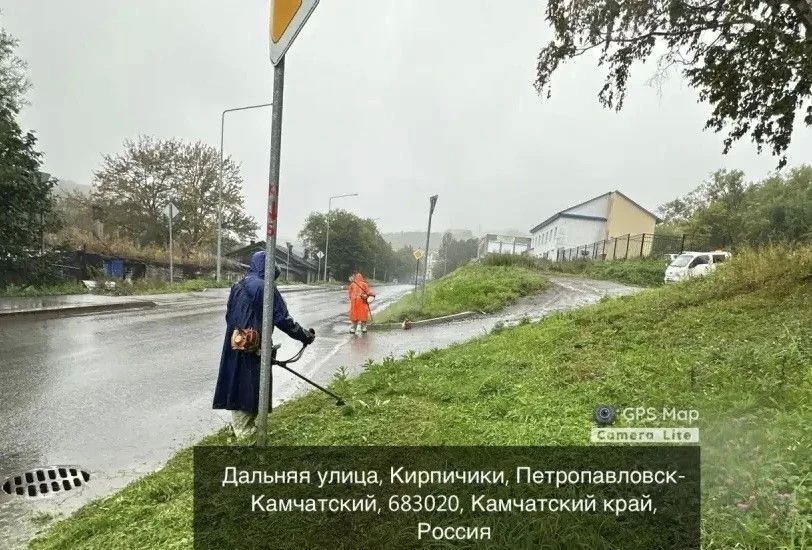 Город день за днем. 22 сентября 2026 года Работы по содержанию городских территорий продолжаются ежедневно Город день за днем. 22 сентября 2026 года Работы по содержанию городских территорий продолжаются ежедневно