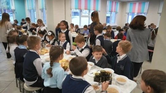 На Камчатке предложили кормить детей местной рыбой