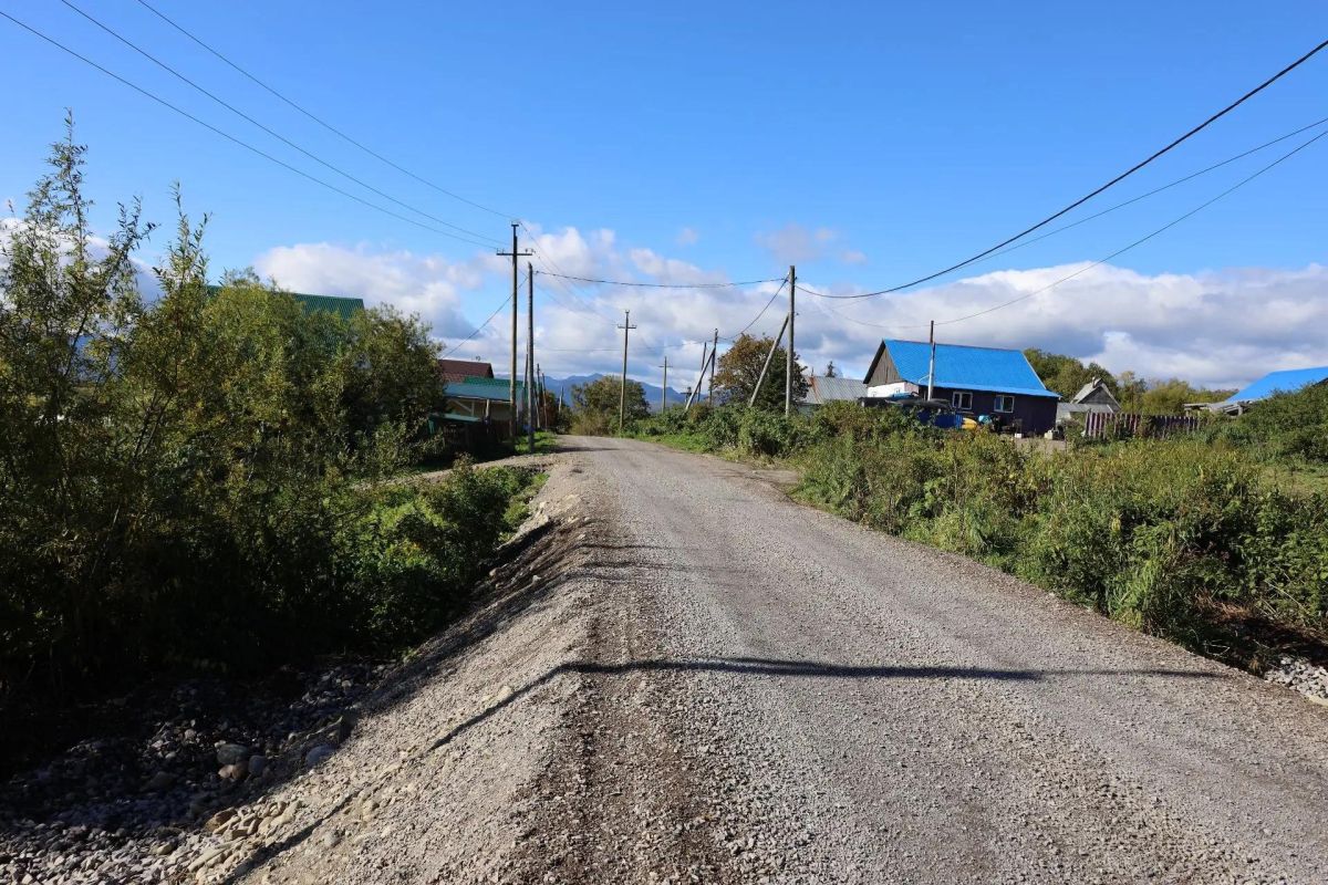 Дорогу на улице Спортивной в Сосновке избавили от ям и провалов