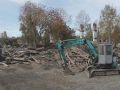 В камчатском селе подрядчик с нарушениями сносил здания