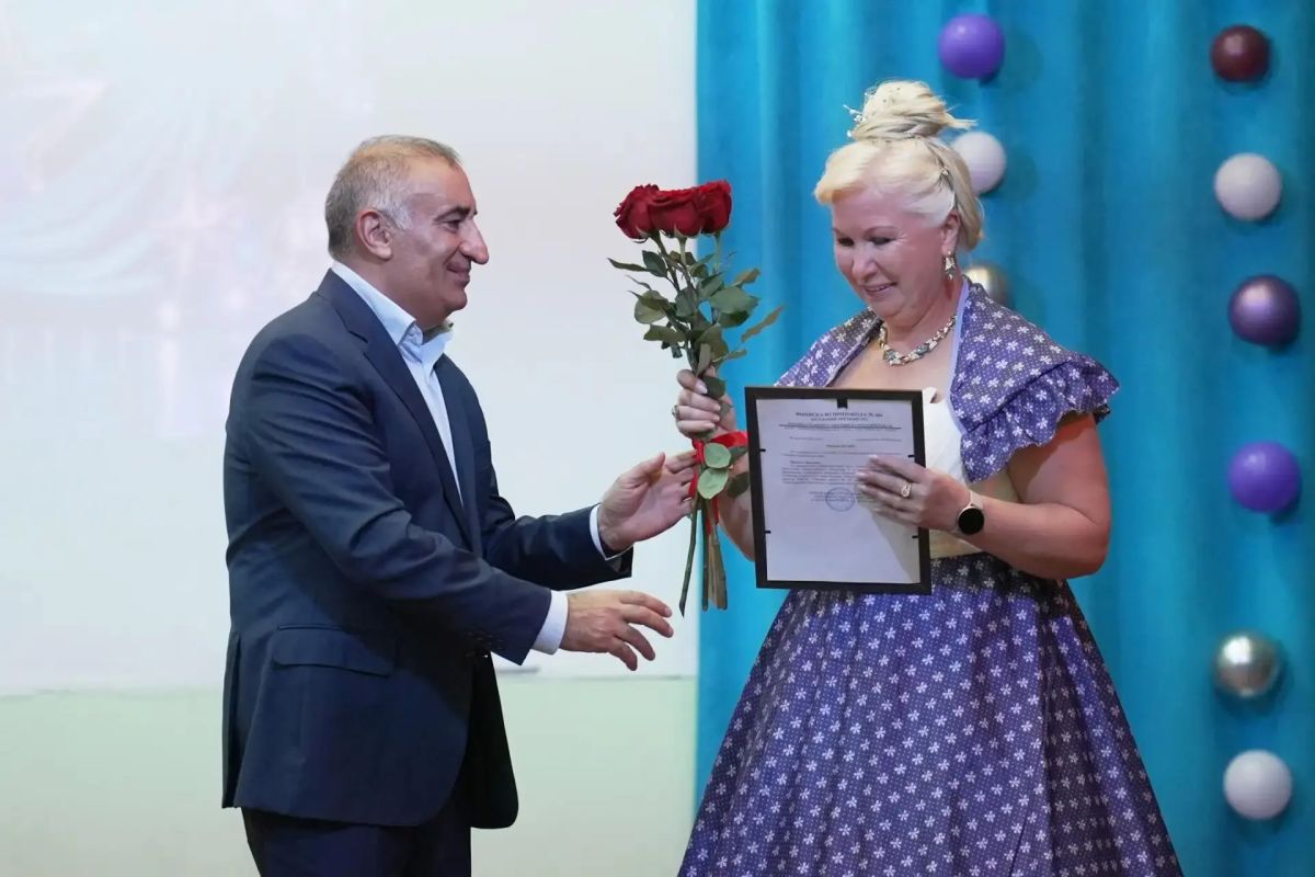 Школа № 36 отпраздновала 45-летие Школа № 36 отпраздновала 45-летие