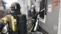Видео и фото работы пожарных на месте тушения возгорания в торговом ряду на рынке в Петропавловске-Камчатском