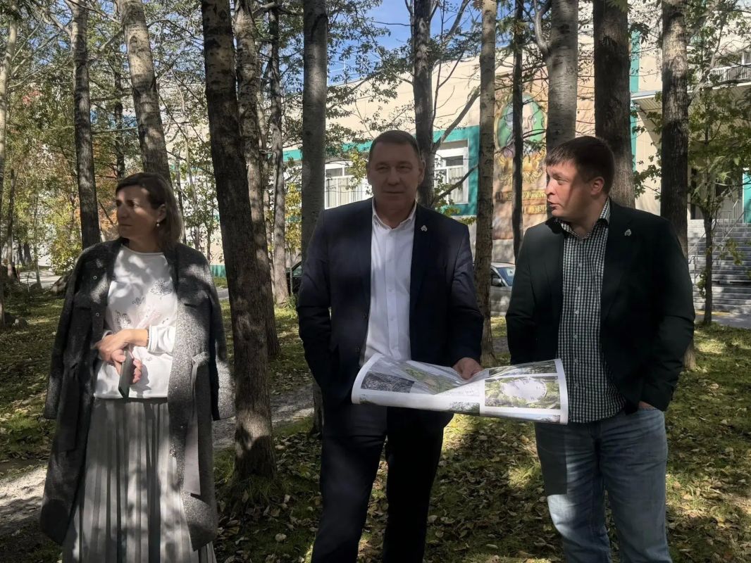 Глава города Андрей Воровский: все необходимые элементы благоустройства сквера нужно предусмотреть на этапе проектирования