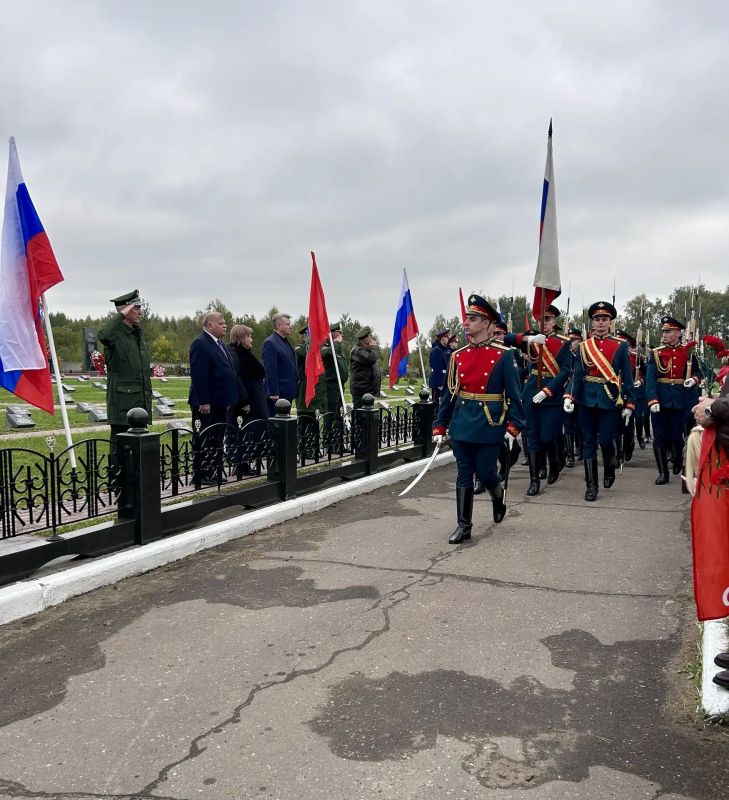 «За память и верность»: Надежда Никонова приняла участие в Дне памяти защитников Отечества «За память и верность»: Надежда Никонова приняла участие в Дне памяти защитников Отечества