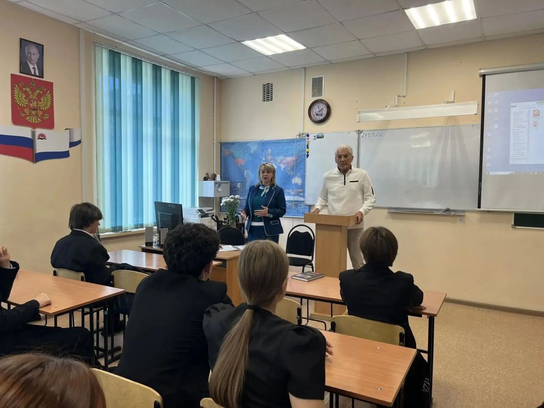 Камчатским школьникам рассказали об истории судебной системы Камчатским школьникам рассказали об истории судебной системы