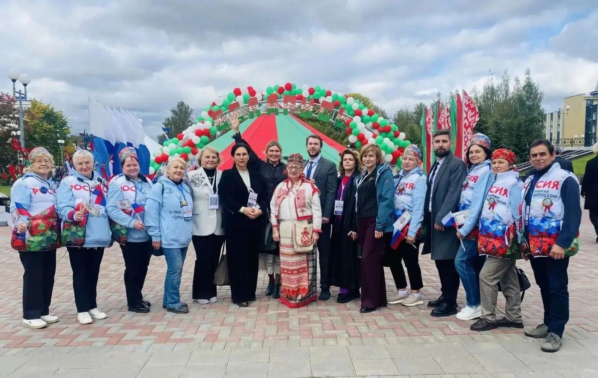 Вектором развития активного долголетия становится семейноцентричность Вектором развития активного долголетия становится семейноцентричность