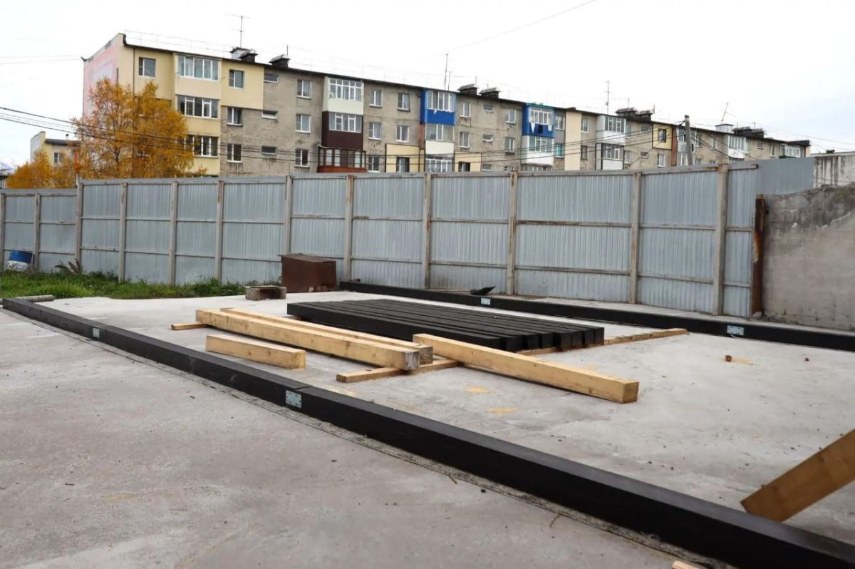 В зоопарке на Камчатке обустраивают вольеры и встречают новых обитателей В зоопарке на Камчатке обустраивают вольеры и встречают новых обитателей