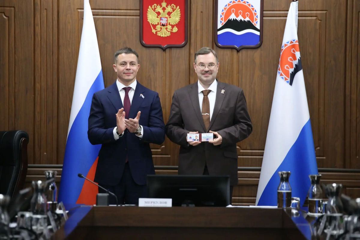 Руководящие должности в комитетах Заксобрания Камчатки распределены Руководящие должности в комитетах Заксобрания Камчатки распределены