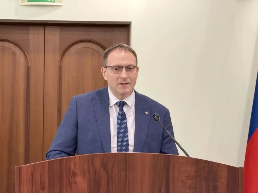 93 года на страже закона: прокуратура г. Петропавловска-Камчатского отмечает годовщину со дня образования 93 года на страже закона: прокуратура г. Петропавловска-Камчатского отмечает годовщину со дня образования