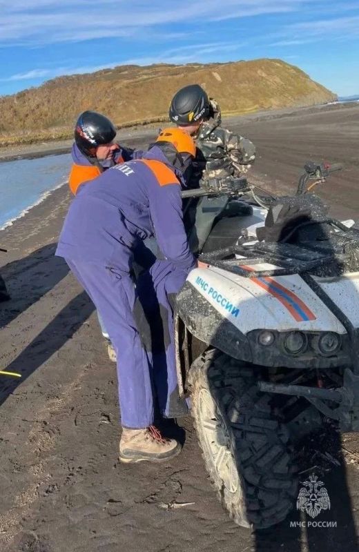 Спасатели эвакуировали юного туриста с признаками обморожения Спасатели эвакуировали юного туриста с признаками обморожения