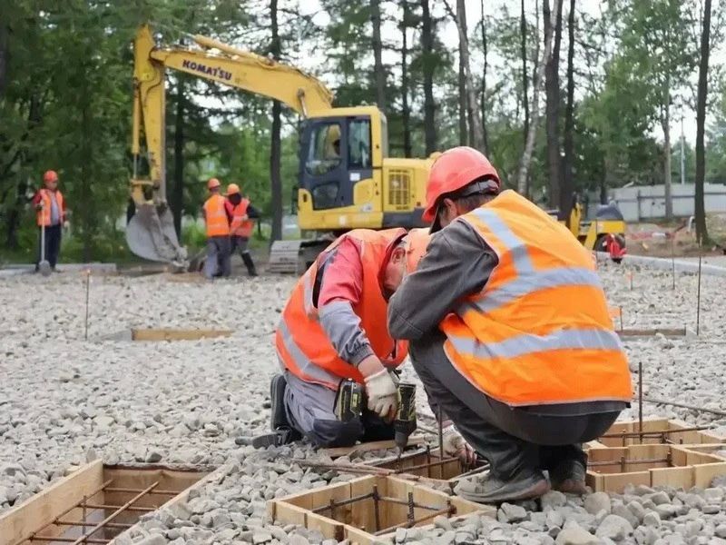 В Елизовском округе обновляют общественные территории