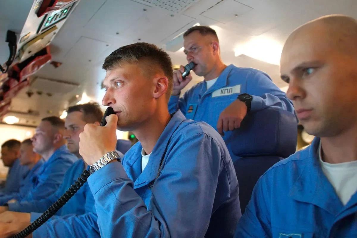 Атомный крейсер «Новосибирск» поразил цели ракетами «Оникс» и «Калибр» на учениях у Камчатки Атомный крейсер «Новосибирск» поразил цели ракетами «Оникс» и «Калибр» на учениях у Камчатки