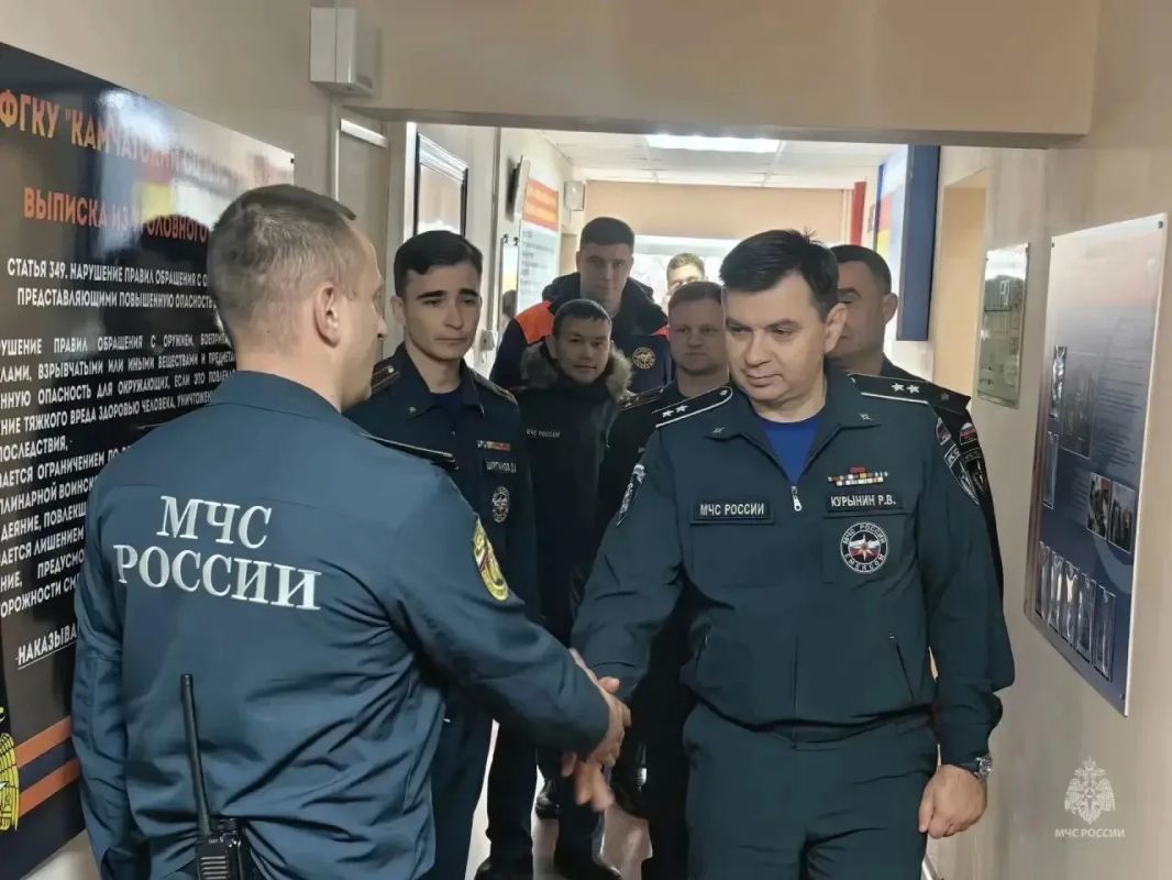 Роман Курынин оценил готовность инфраструктуры МЧС на Камчатке