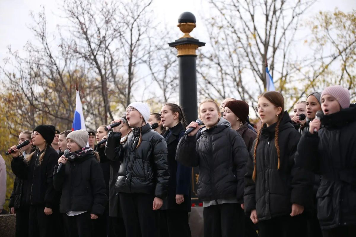 Петропавловск-Камчатский отмечает 286-ю годовщину Петропавловск-Камчатский отмечает 286-ю годовщину