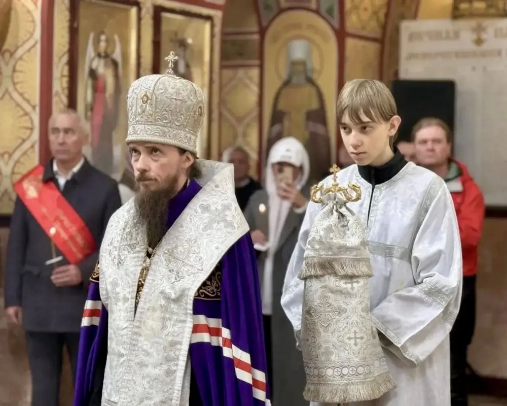 Память моряков и рыбаков, не вернувшихся из моря, почтили на Камчатке Память моряков и рыбаков, не вернувшихся из моря, почтили на Камчатке
