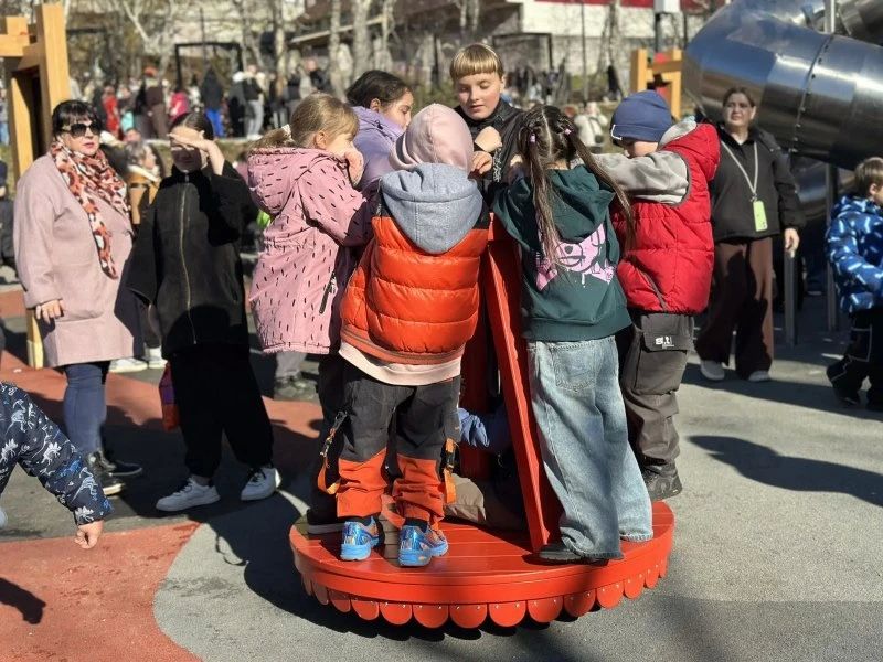 Обновленный парк «Электрон» в Петропавловске принял первых гостей