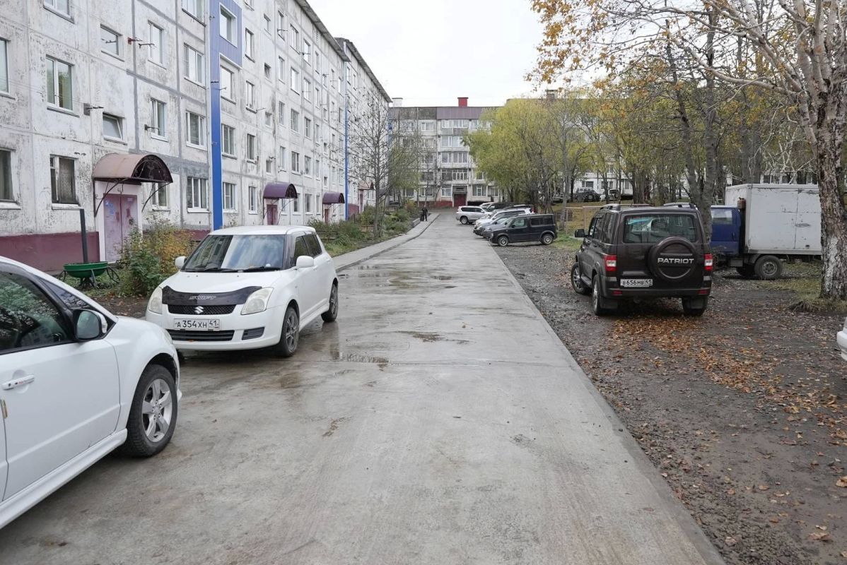 Депутаты проконтролировали объекты благоустройства в краевом центре Депутаты проконтролировали объекты благоустройства в краевом центре