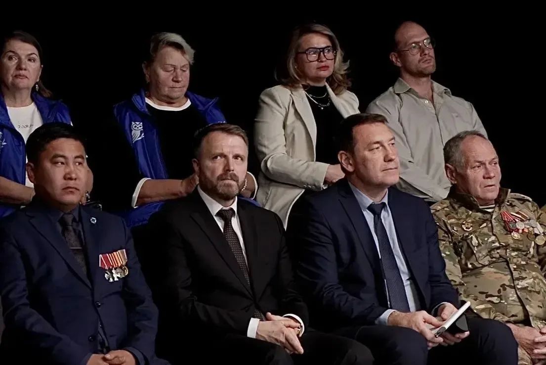 Состоялась очередная прямая линия губернатора Камчатского края Владимира Викторовича Солодова Состоялась очередная прямая линия губернатора Камчатского края Владимира Викторовича Солодова