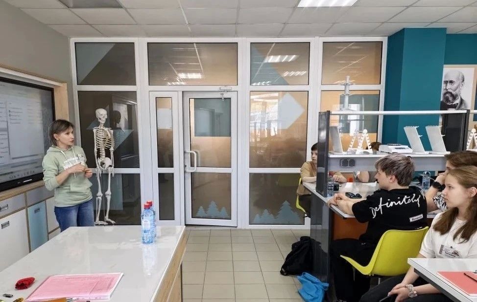 Во время осенних каникул на Камчатке отдохнут порядка 3,5 тысяч ребят Во время осенних каникул на Камчатке отдохнут порядка 3,5 тысяч ребят