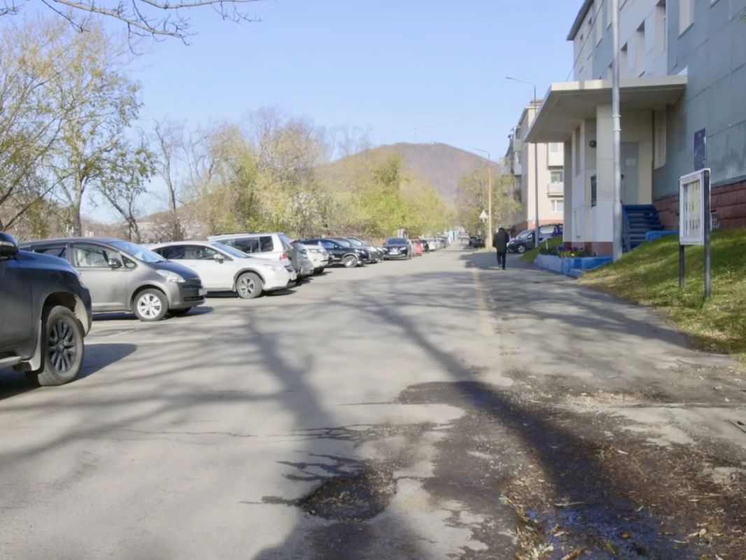 Администрация Петропавловска-Камчатского полностью обновит дорожное покрытие на ул. Партизанской по поручению губернатора Камчатского края Администрация Петропавловска-Камчатского полностью обновит дорожное покрытие на ул. Партизанской по поручению губернатора Камчатского края