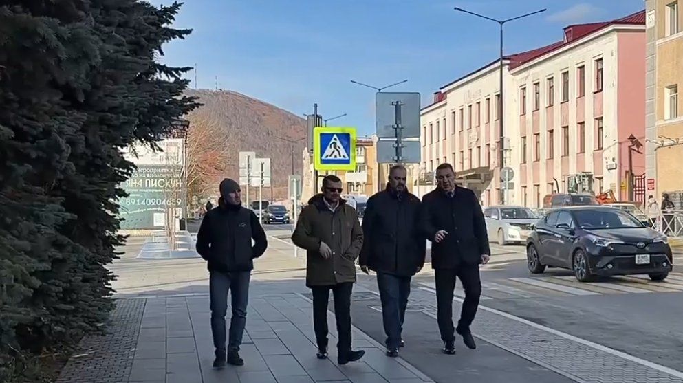 Сайт| Написать нам| Общаемся тут| ВКонтакте | Одноклассники | МАКС